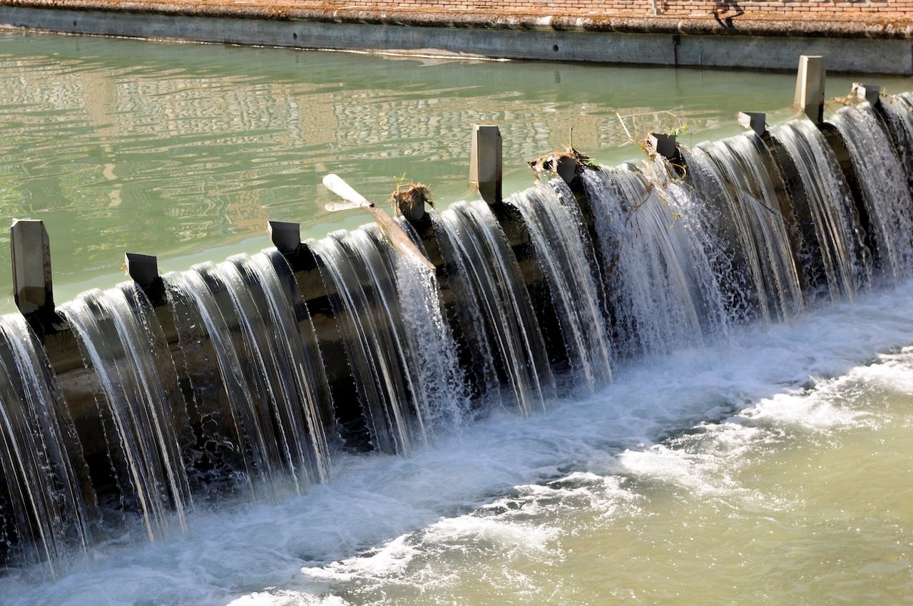 Comunicação, Empresa, Barragens