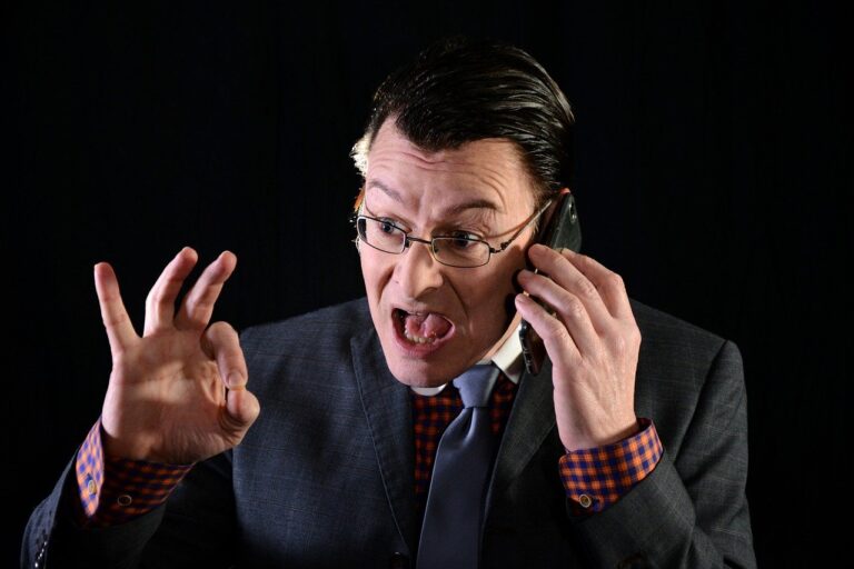 Como matar um cliente em três passos?