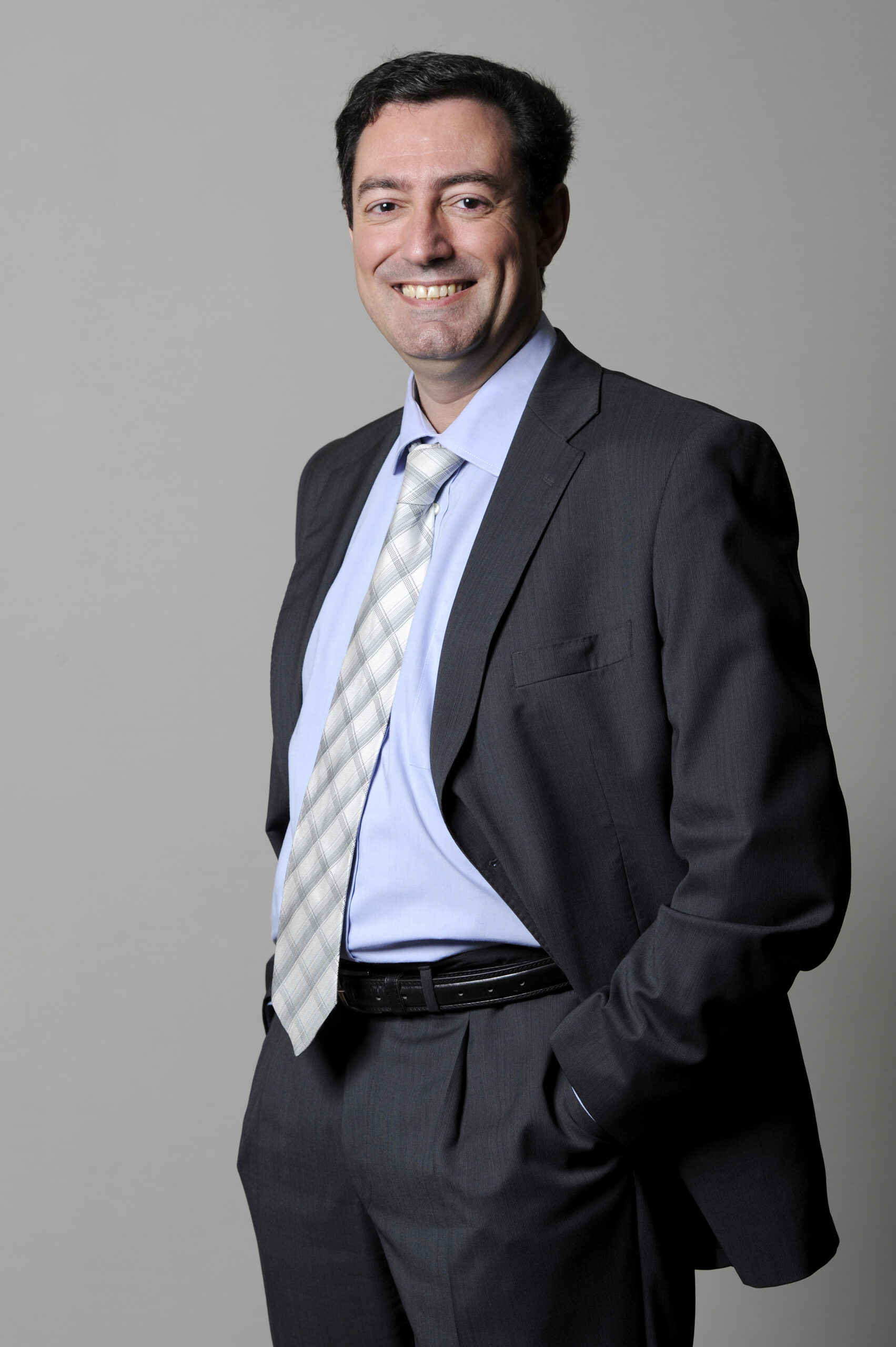 José de Almeida — Especialista em Formação de Vendas